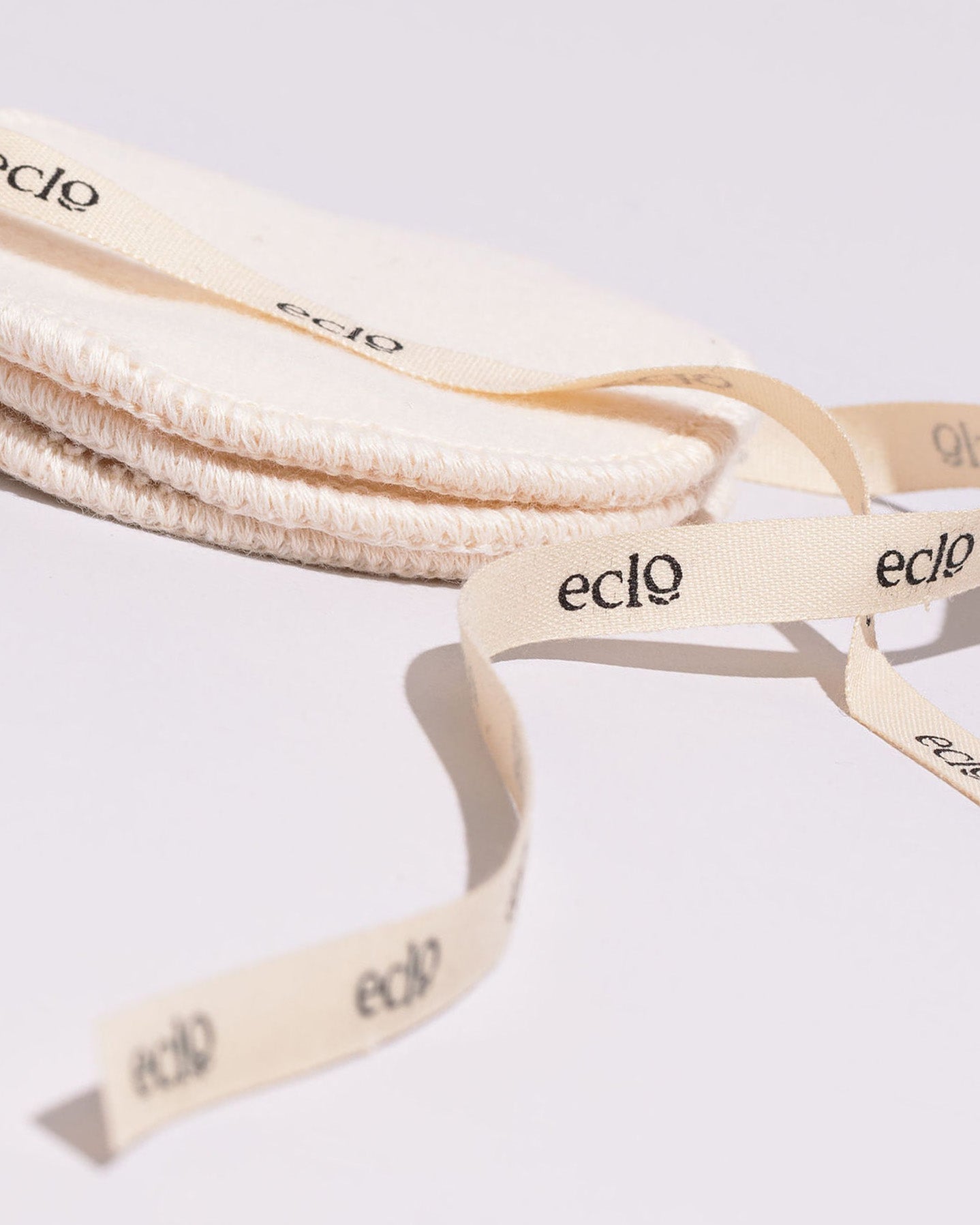 3 Cotons démaquillants réutilisables