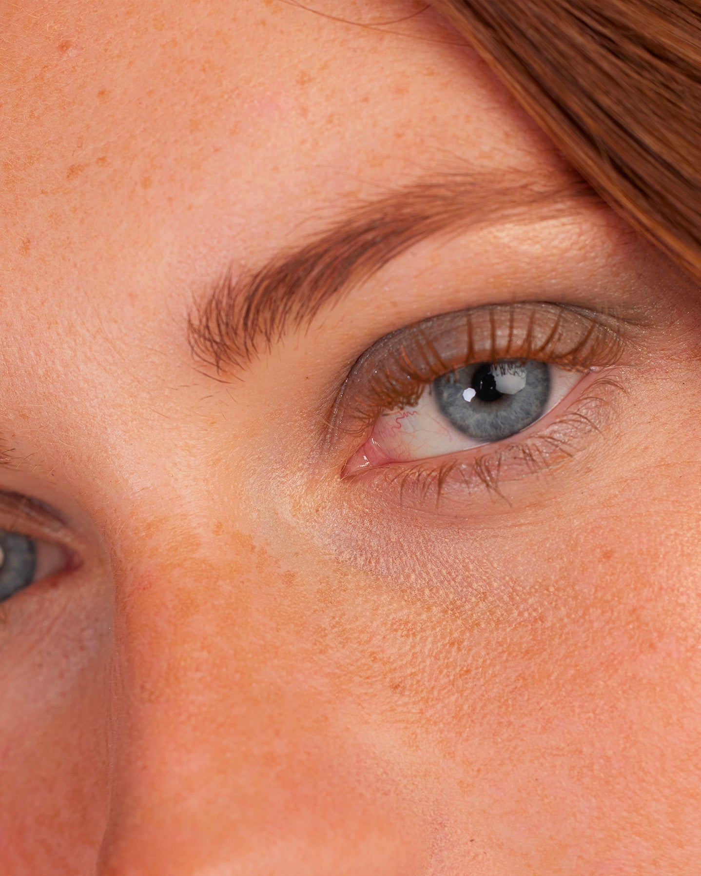 Duo Mascaras Soin 001 Noir profond et 002 Marron chaud